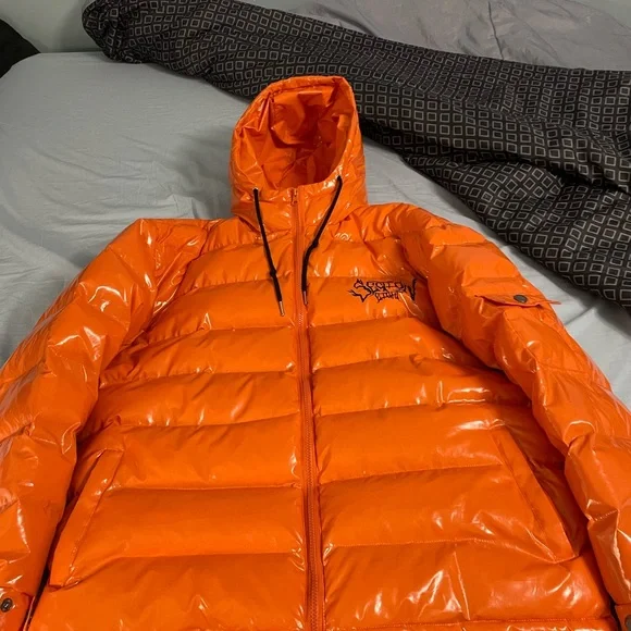 Section 8 Puffer Jacket - Large - Picture 3 of 5